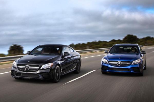 У Mercedes-Benz проблемы с фарами